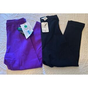 Body Wrappers Womens Cropped Dance Pants Lot of 2 Purple Black Lycra Style Small